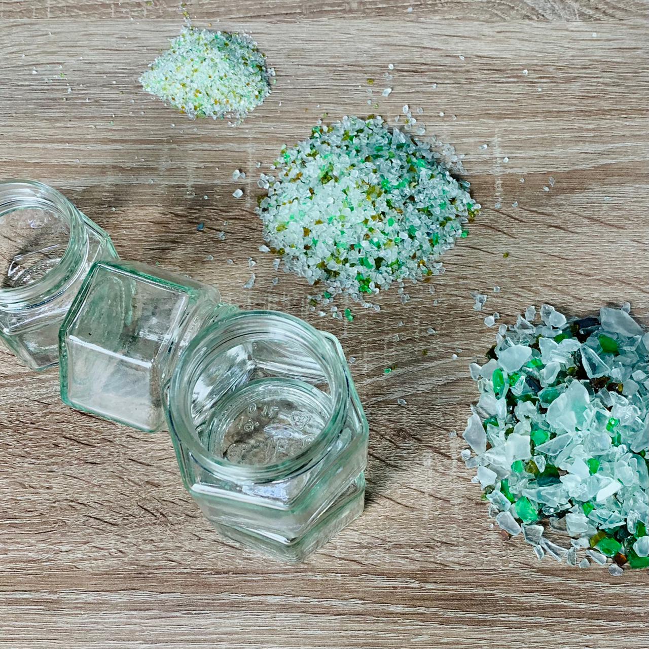 1 кг стекла. 1 кг стекла. 1 кг стекла. Эрклез крошка. Цветные стеклянные шарики.