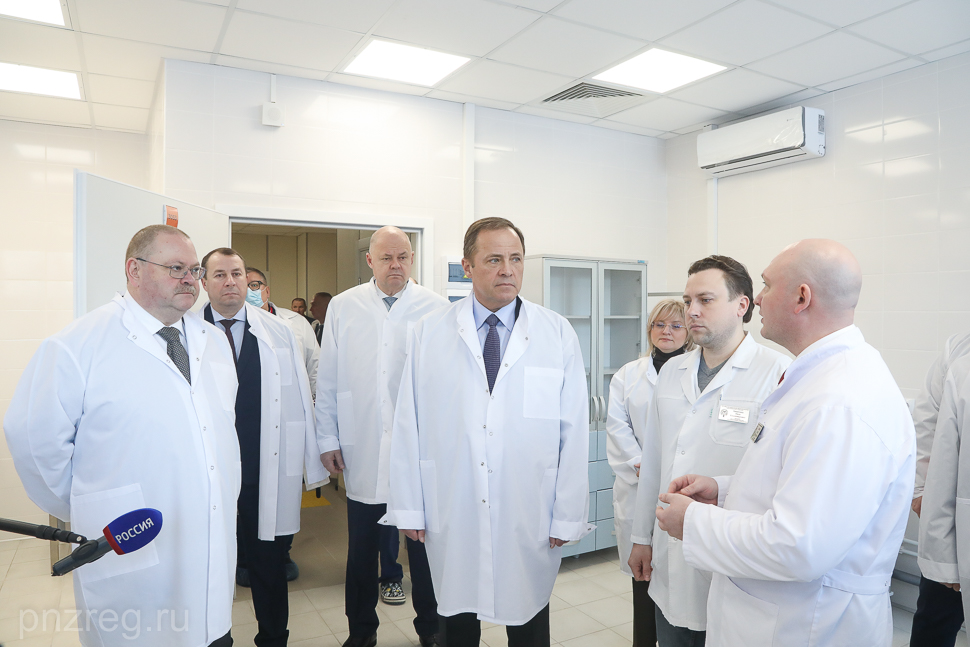 Игорь Комаров и Олег Мельниченко осмотрели новый корпус Пензенского областного онкологического диспансера 