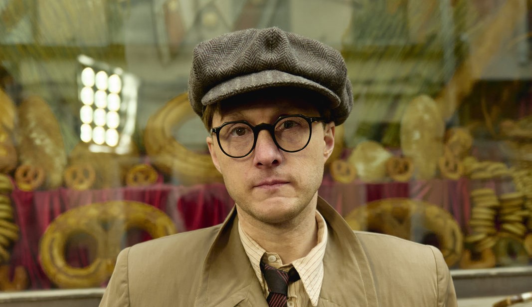 Превратить «Шум времени» в музыку: Репортаж со съемочной площадки фильма Алексея Учителя