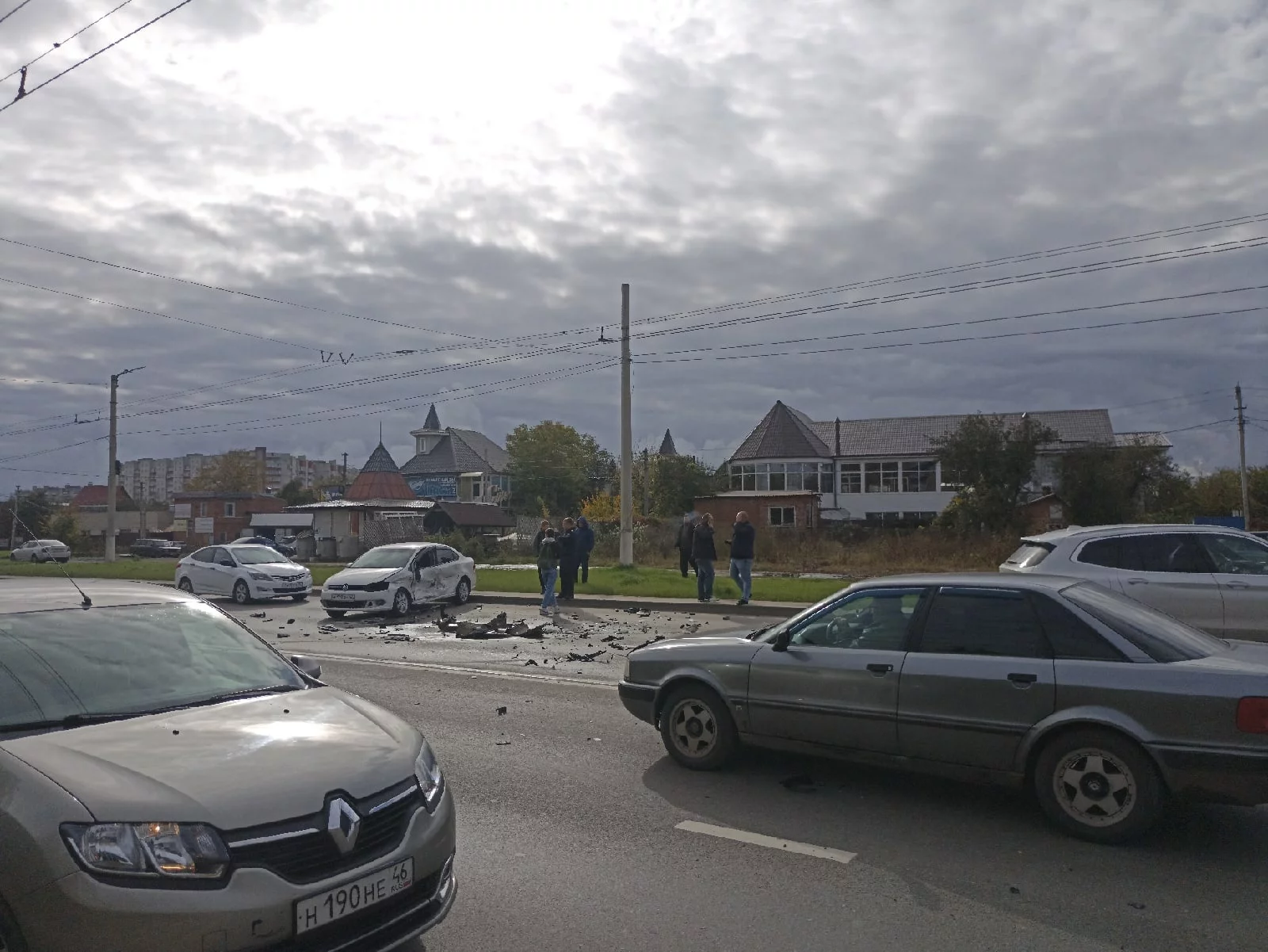 Автоаварии курск сегодня. 13 октября курск. Дтп в курске на 50 лет октября вчера. Курск дтп кировский мост. 13 октября курск.