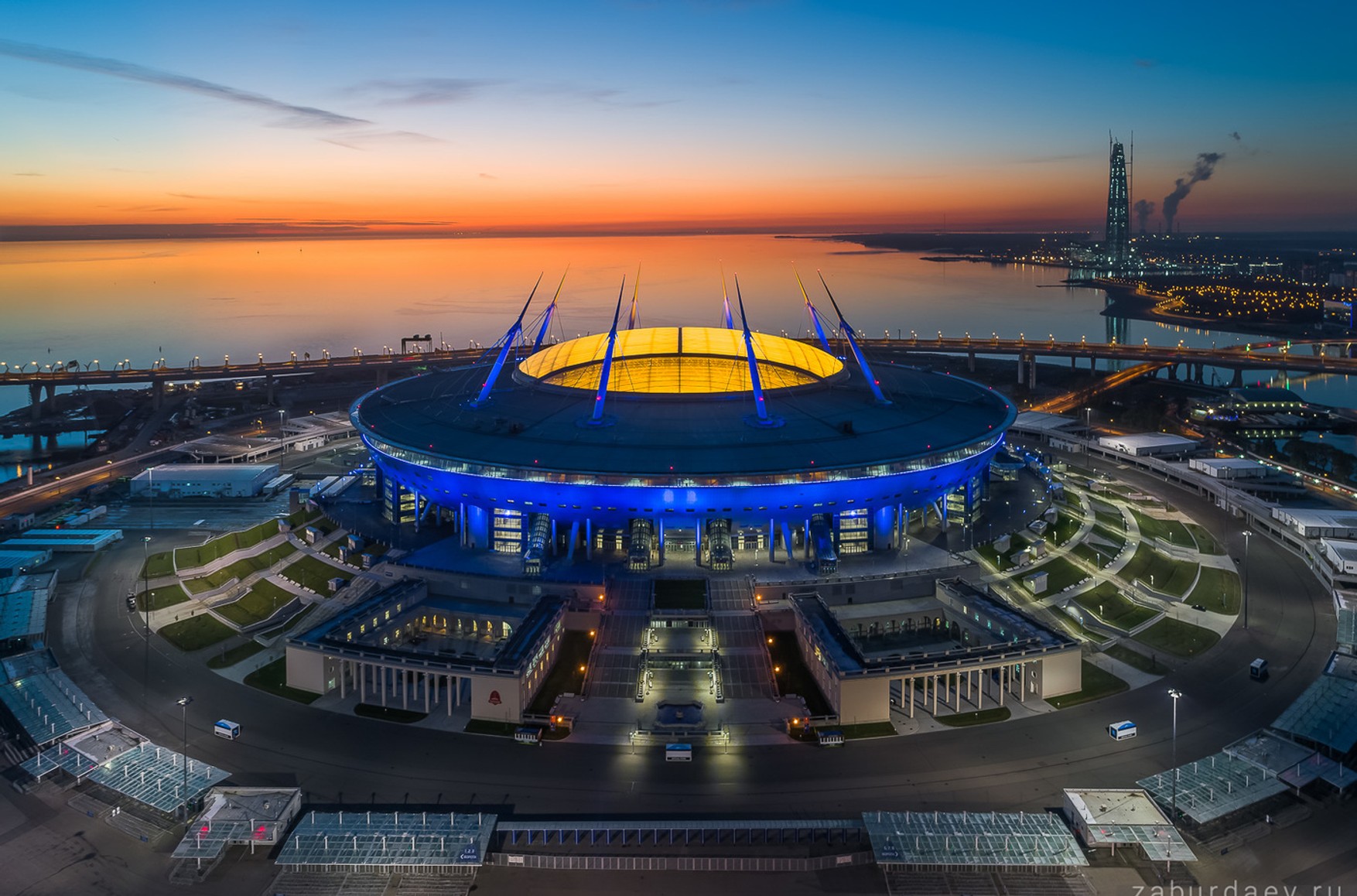 Стадион санкт петербурга фото. Стадион Санкт-Петербург Арена. Стадион Зенит Арена Санкт-Петербург. Питер стадион Зенит Арена. Газпром Арена Санкт-Петербург Зенит.