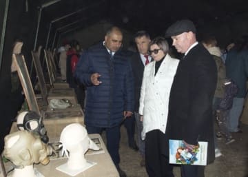 01ZB-R97MGrwFTWLWlchn8yXUonfHQHjT5-CoLQRLayrJkB7NnkyCZNNggxP3lrRJ7k-ONFSBTs6swZxNn0VyZ3g (1).jpg