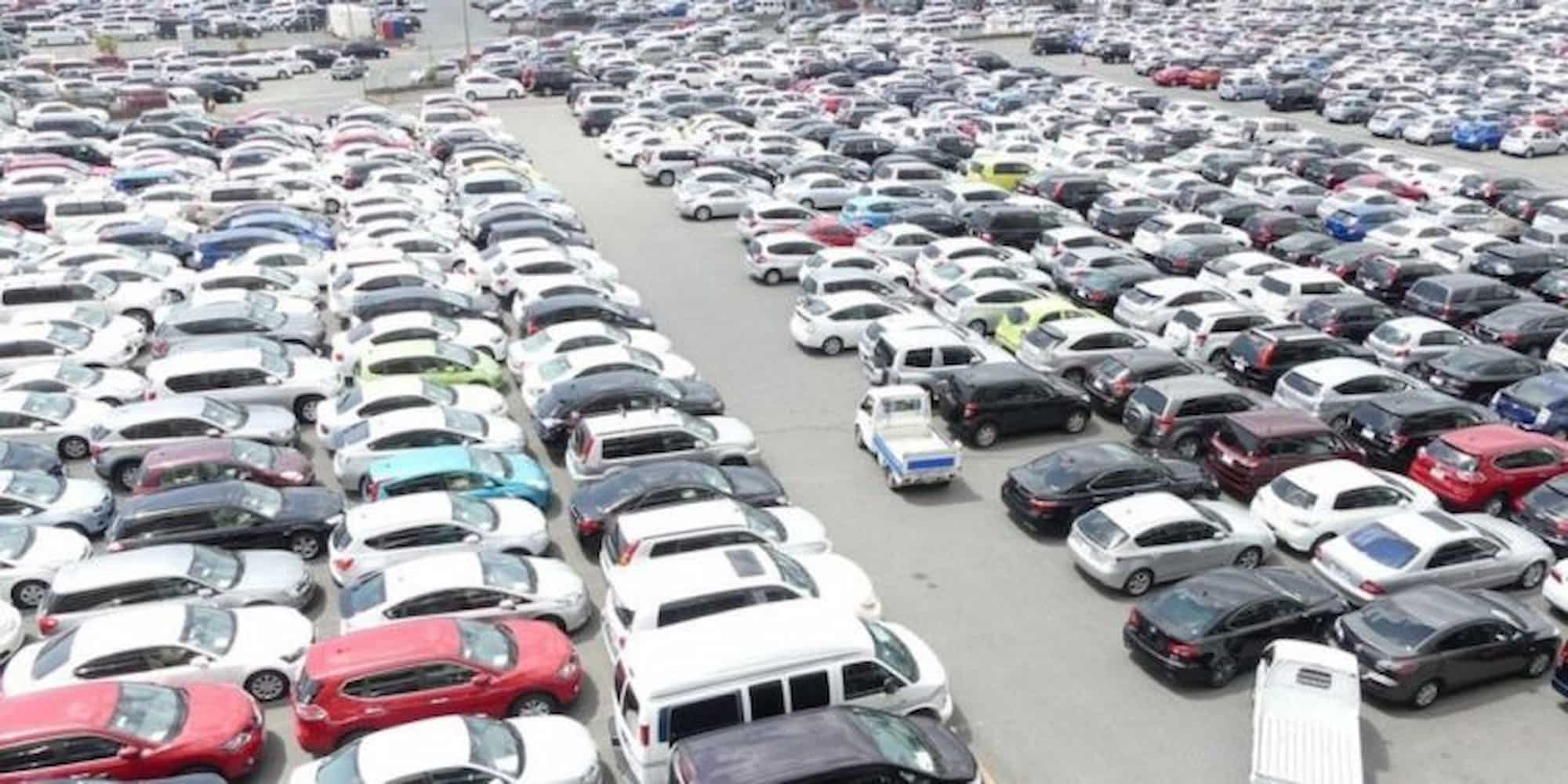 Автомобильный рынок. Авто с аукционов японии. Авторынок японии. Аукцион автомобилей. Японский аукцион автомобилей без регистрации.