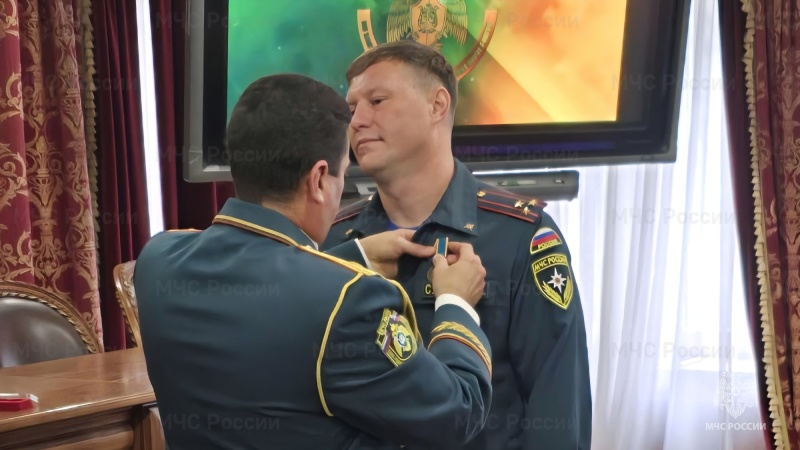 В Главном управлении МЧС России по Югре прошло торжественное мероприятие, посвященное Дню гражданской обороны России