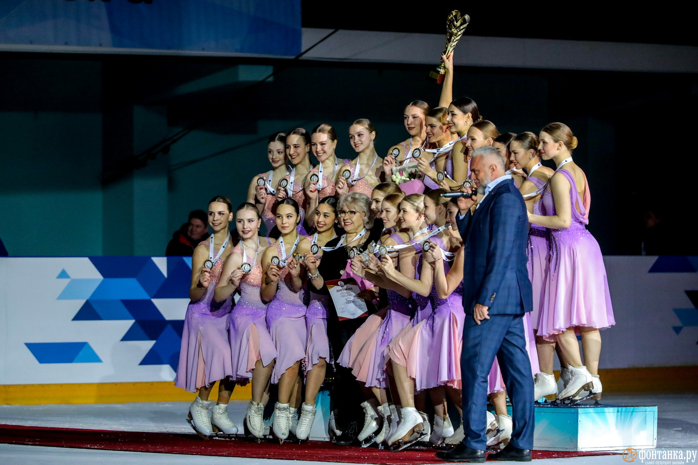 Фото команды синхрона Голден Прайз