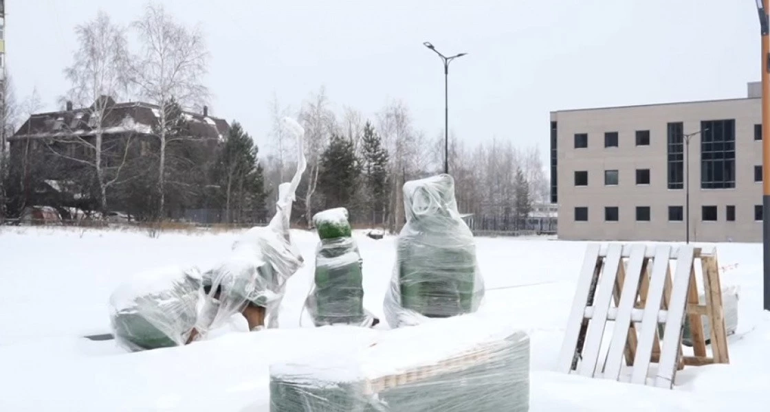 В Нижневартовске строители сорвали сроки сдачи самой большой топиар-парковки в ХМАО