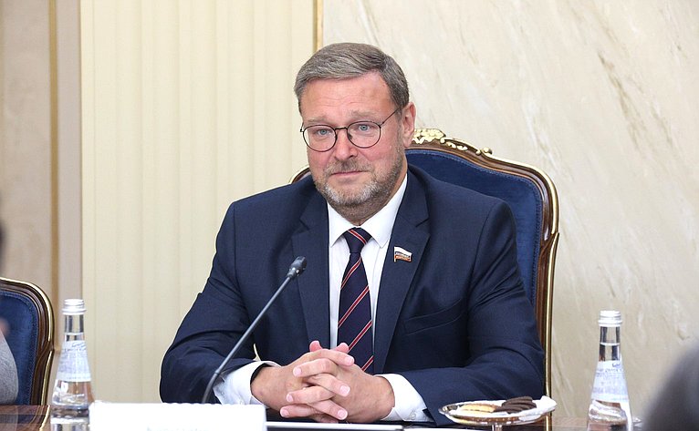 Константин Косачев