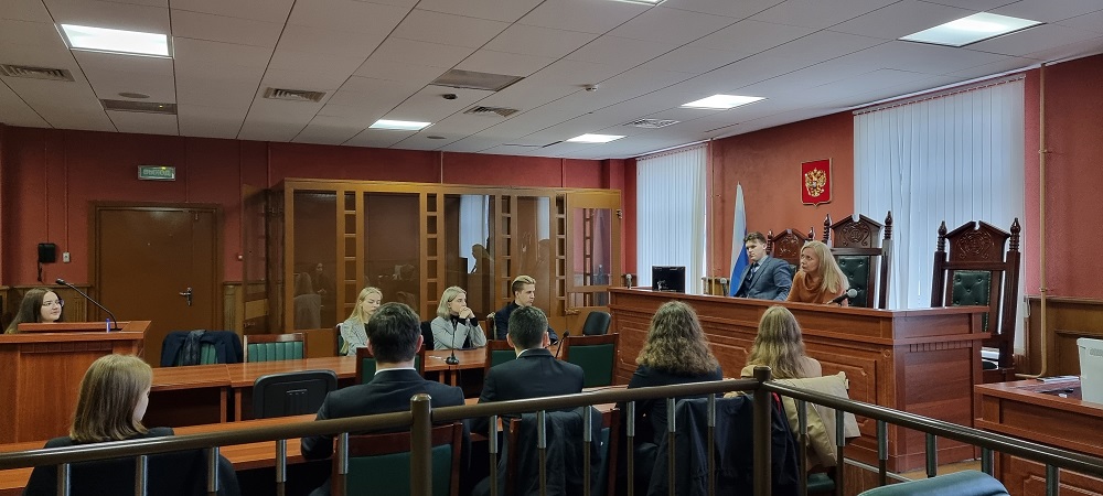 Председатель городского суда санкт петербурга лаков