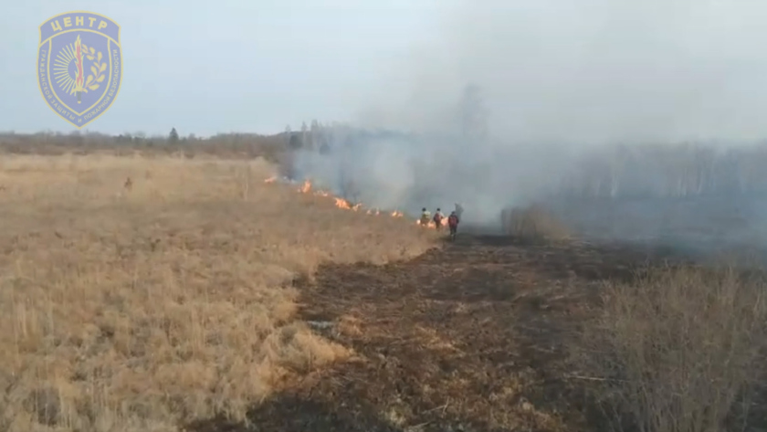 Один природный пожар бушует в Амурской области - gtrkamur.ru