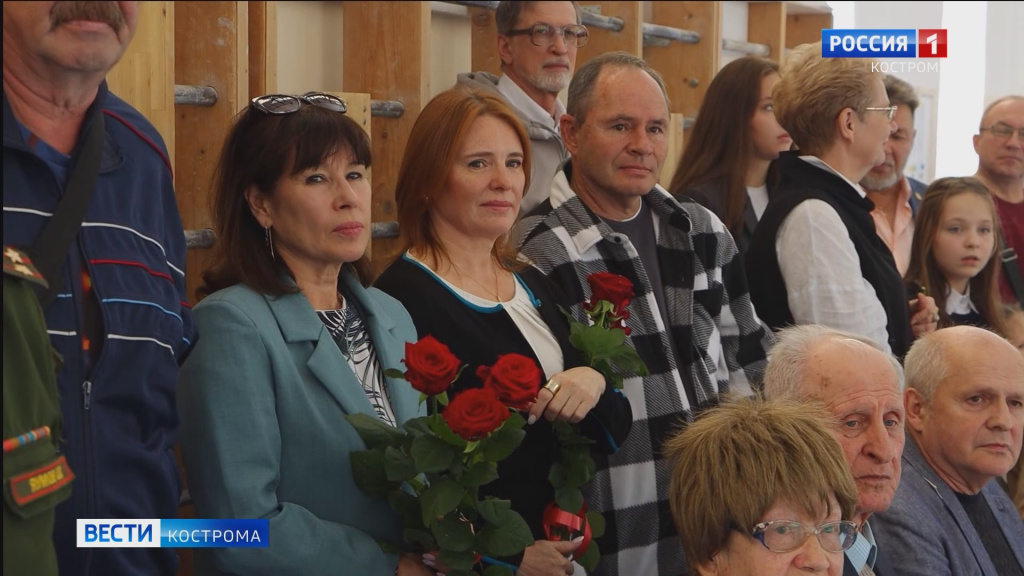 Гимнасты.mp4_snapshot_02.23.554.jpg