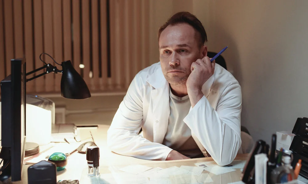 Максим Аверин в сериале 