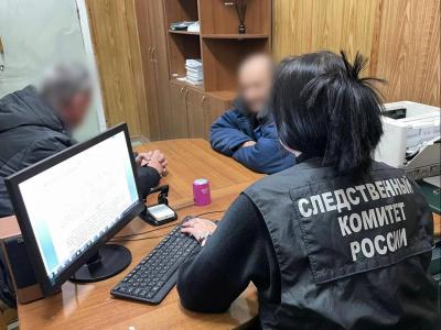 В Саратовской области женщина отбилась от напавшего на нее из-за ревности бывшего мужа