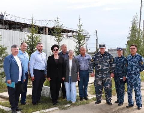 Члены ОНК РС(Я) приняли участие в межведомственном правовом консультировании осужденных