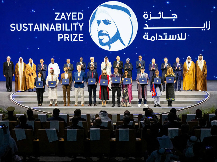 От электромобилей в Бангладеше до солнечных станций в Гане: как стартапы и школьники получают сотни тысяч на спасение мира