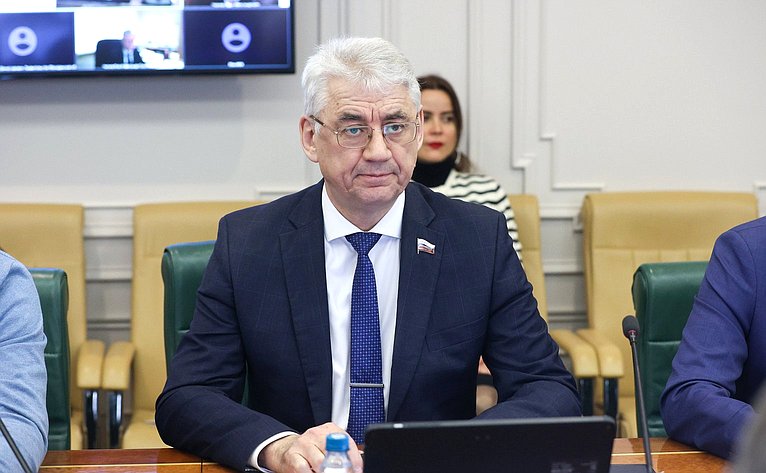 Виктор Калашников