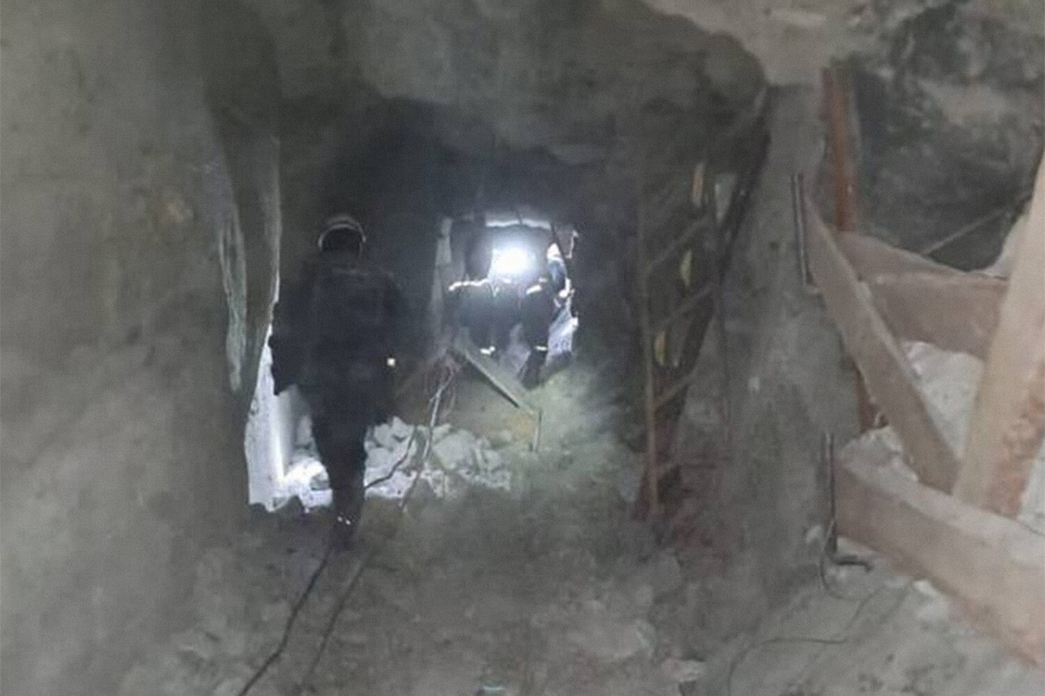 Амурская область спасение горняков. Пожар на руднике в Приморском крае