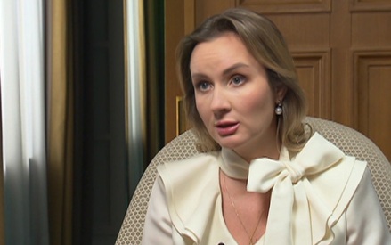 Львова-Белова рассказала, что 30 детей вернулись в РФ к родным с начала СВО