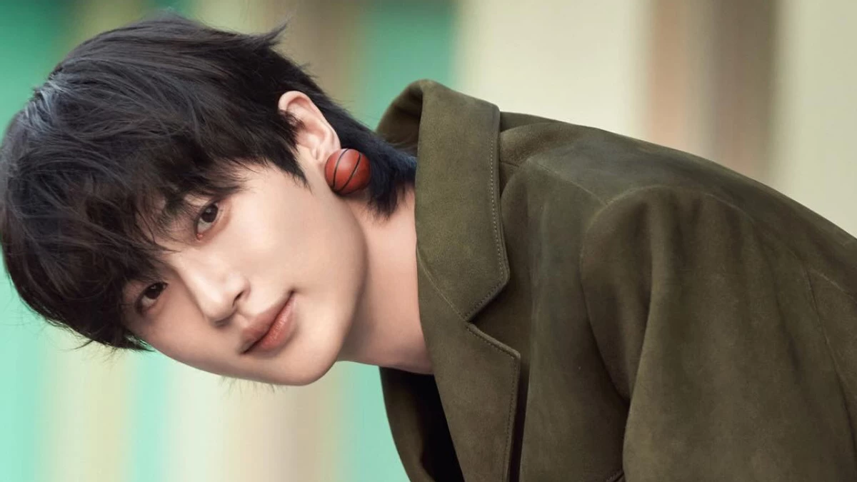 Netflix снимет сериал «Поднятие уровня в одиночку» с корейскими актерами и уже нашел Сон Чину