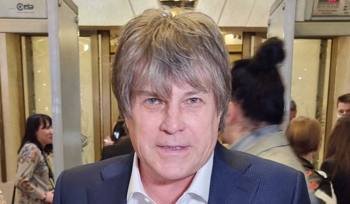 Сын глызина фото игорь глызин "Зачем у меня отбирать деньги?!" Глызин о финансовых отношениях с детьми Lifesty