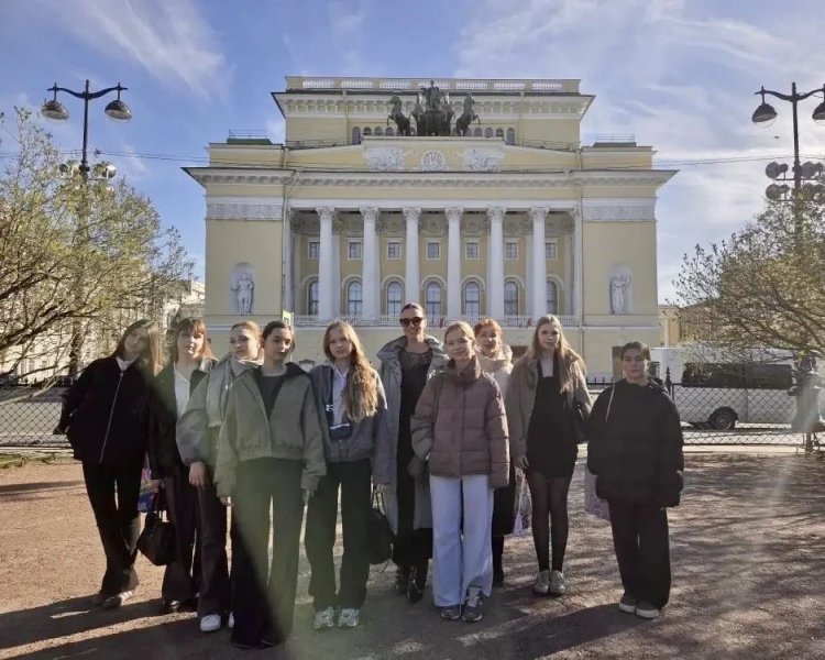 Севастопольские художники создают эскизы костюмов для Мариинского театра