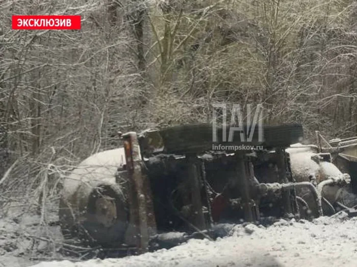 Водитель цементовоза погиб в результате ДТП в Гдовском районе (ФОТО)