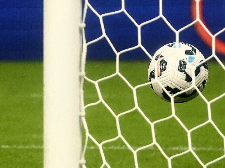 «Динамо» повело 1:0 в первые минуты встречи с калининградской «Балтикой»