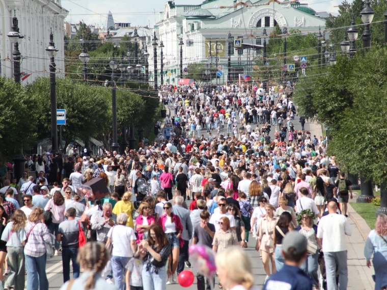 Как омичи отмечали 309-летие города и День Омской области 