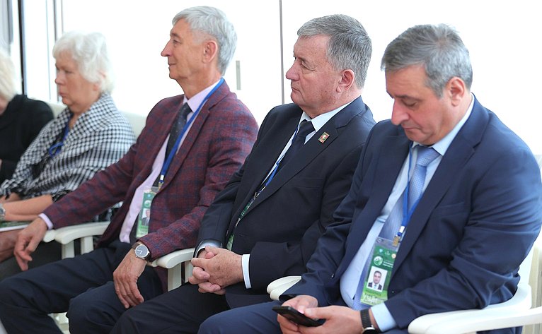 Заседание Постоянной комиссии МПА СНГ по аграрной политике, природным ресурсам и экологии (автор: Пресс-служба Министерства экономики и территориального развития Республики Дагестан)