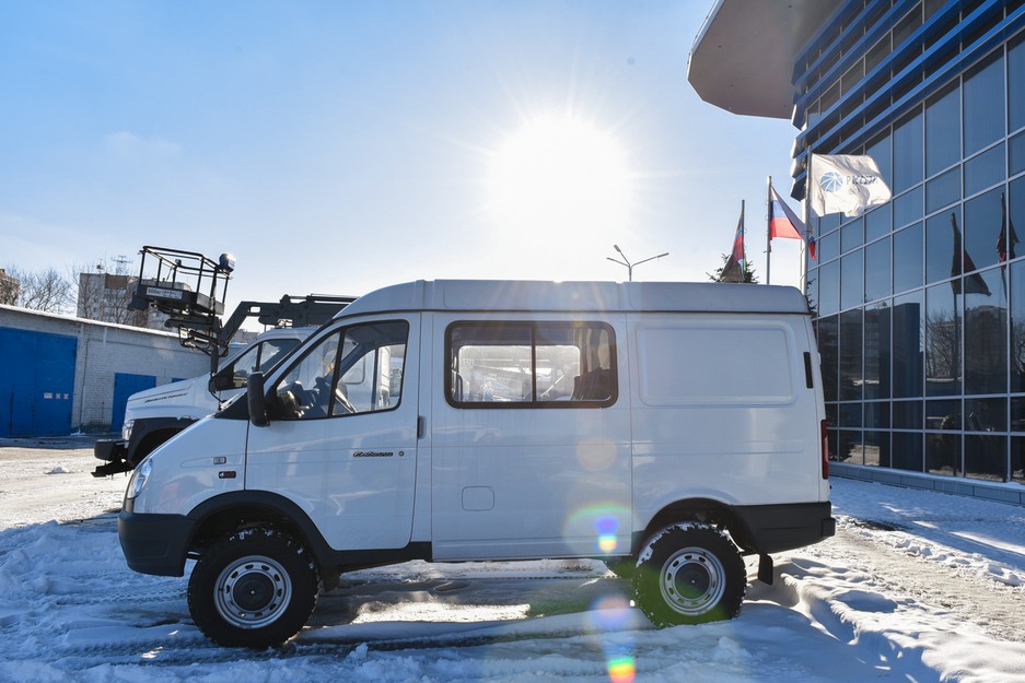 Бригады белгородских энергетиков получили автомобили повышенной проходимости - Изображение 2