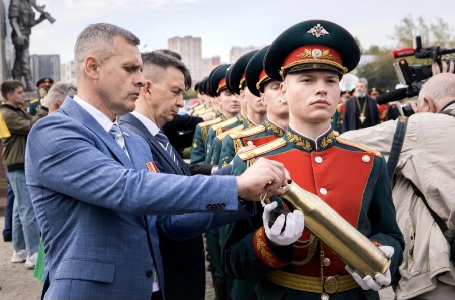 Участник программы Севастополь город героев представил город на открытии монумента Земля героев в Ростове-на-Дону