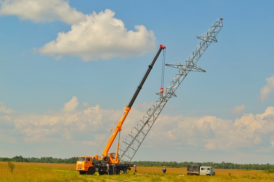 строительство лэп вахта. 110 кв вышка. вл 110–220 кв опора. электромонтер россети. опора у1 вл 500 кв.