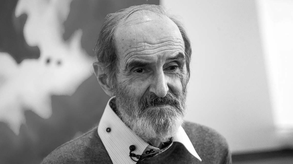 Умер художник Эрик Булатов