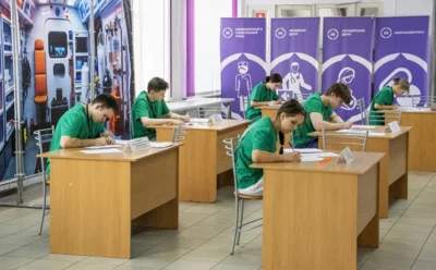 Фото 7. Будущие медики Орловщины соревнуются в профессиональном мастерстве