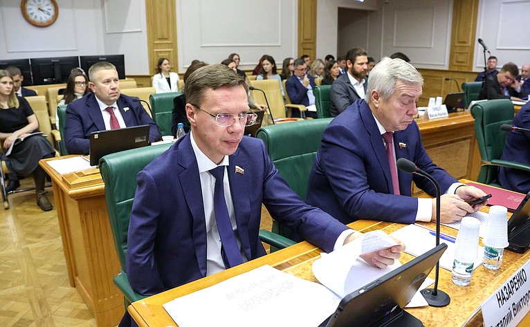 Парламентские слушания Комитета СФ по федеративному устройству, региональной политике, местному самоуправлению и делам Севера «Инновации и современные технологии в строительстве и жилищно-коммунальном хозяйстве»