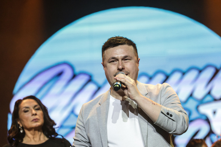 Независимый музыкальный лейбл Yummy Мusic во главе с Ильясом Гафаровым за последний год выпустил несколько ярких, самобытных видеоклипов татарских исполнителей, которые даже оценило европейское профессиональное сообщество