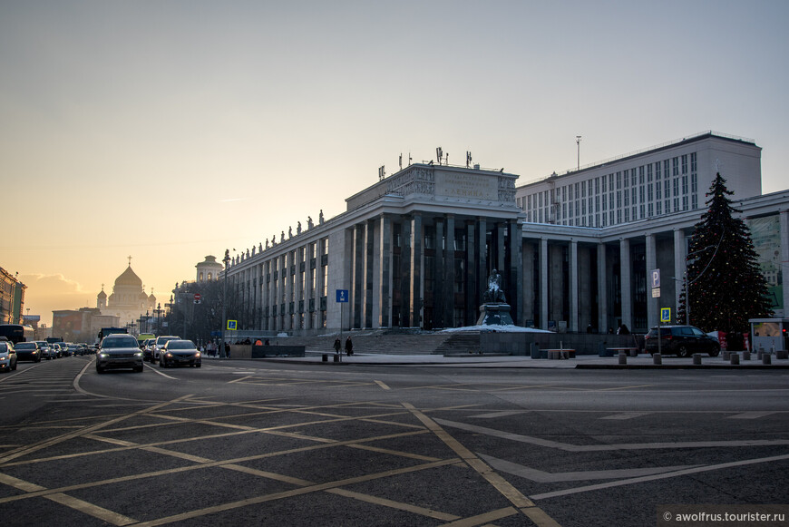 Новогодняя снежная Москва