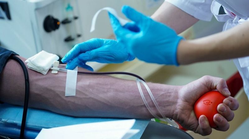 Донорские выходные продолжаются: добровольцев ждут 10 и 11 мая