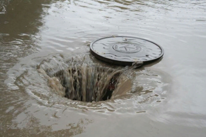 КВС: система хозбытовой канализации не предназначена для приема талых вод