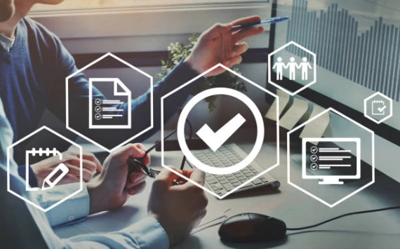 КАПИТАЛ LIFE подтвердила лидирующие позиции в рейтинге лучших работодателей HeadHunter среди крупных страховых компаний