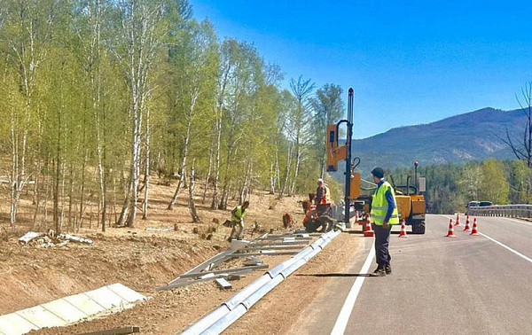 На юге Бурятии ремонтируют 22 км региональной дороги