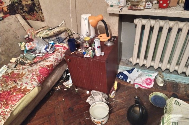 В квартире жительницы Яшкино не было электричества, но были антисанитарные условия. 