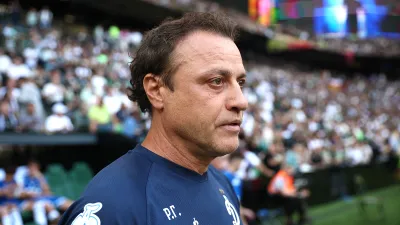 Ролан Гусев