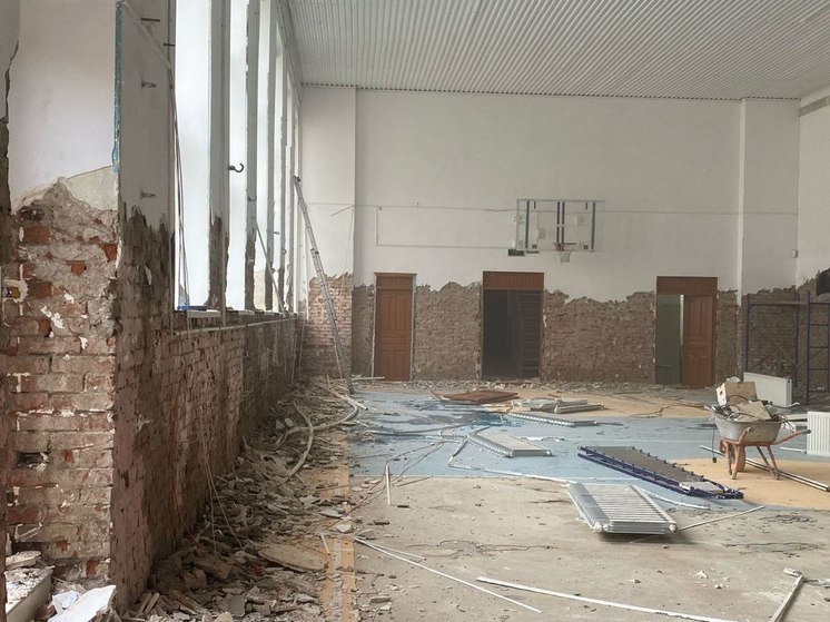 В школе станицы Отрадной начался ремонт спортзала