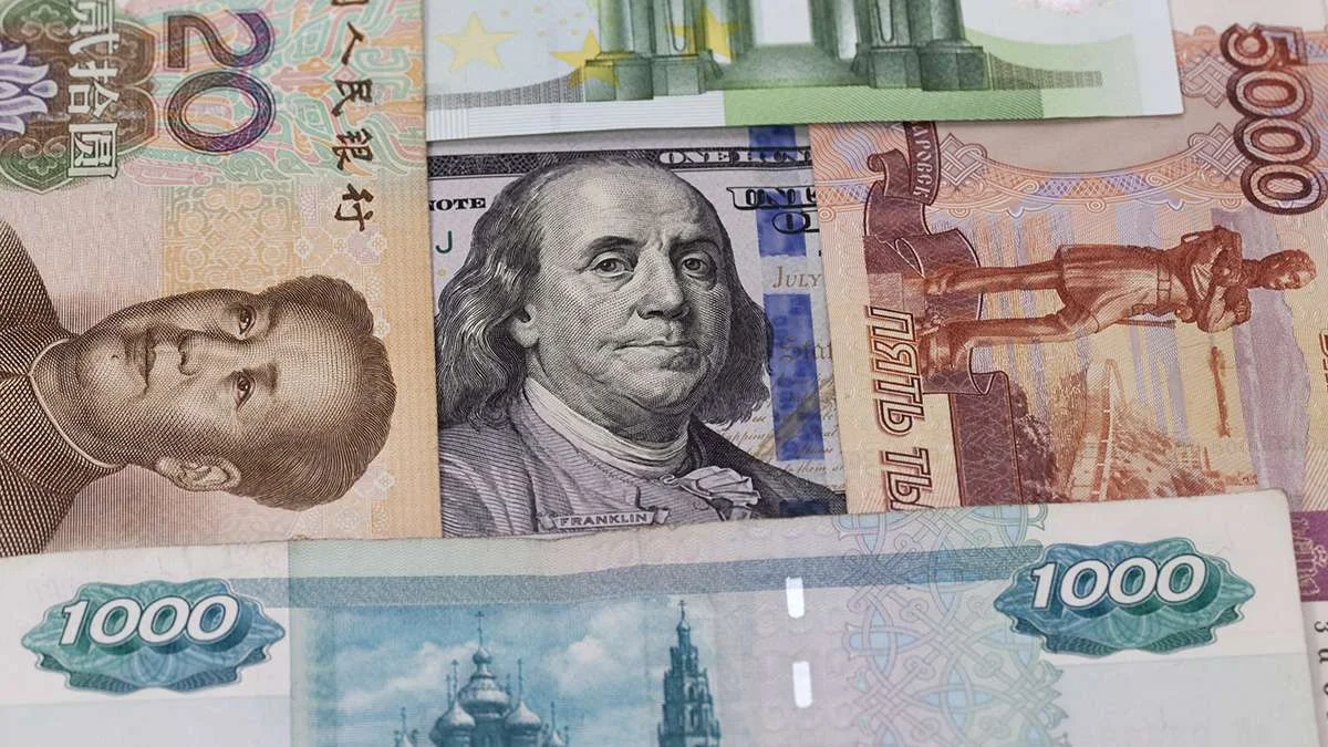 юань банкноты 1980. два юаня в рублях. два юаня в рублях. Zhongguo renmin yinhang 1 2002. 2 юаня 1980.