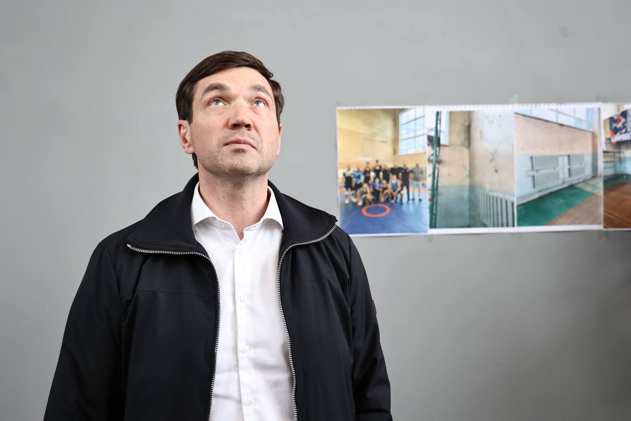 460 квадратов для борьбы: в Челябинске отремонтировали спортшколу