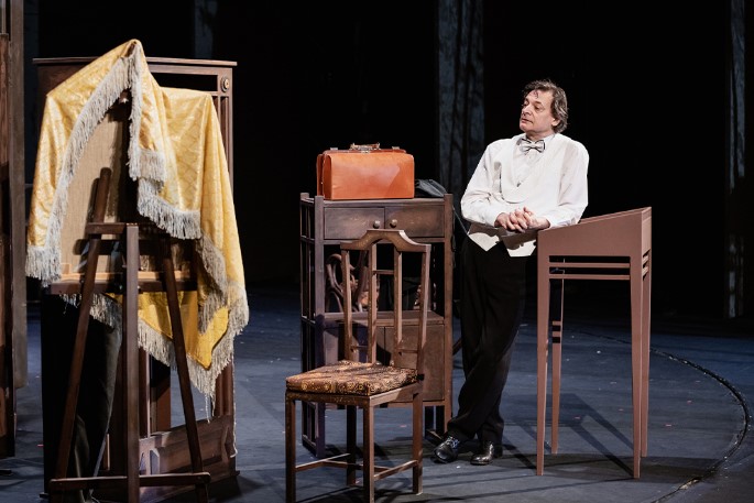 Сцена из спектакля 