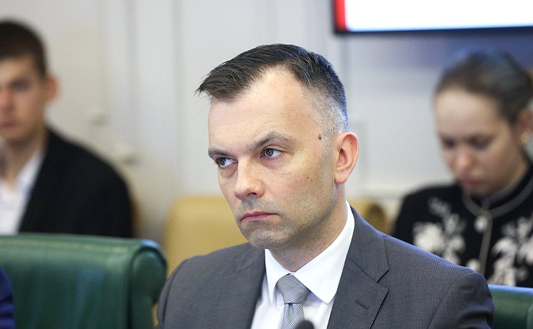 Встреча председателя Комитета СФ по международным делам Григория Карасина с заместителем Председателя Сената Республики Кения Катури Мурунги