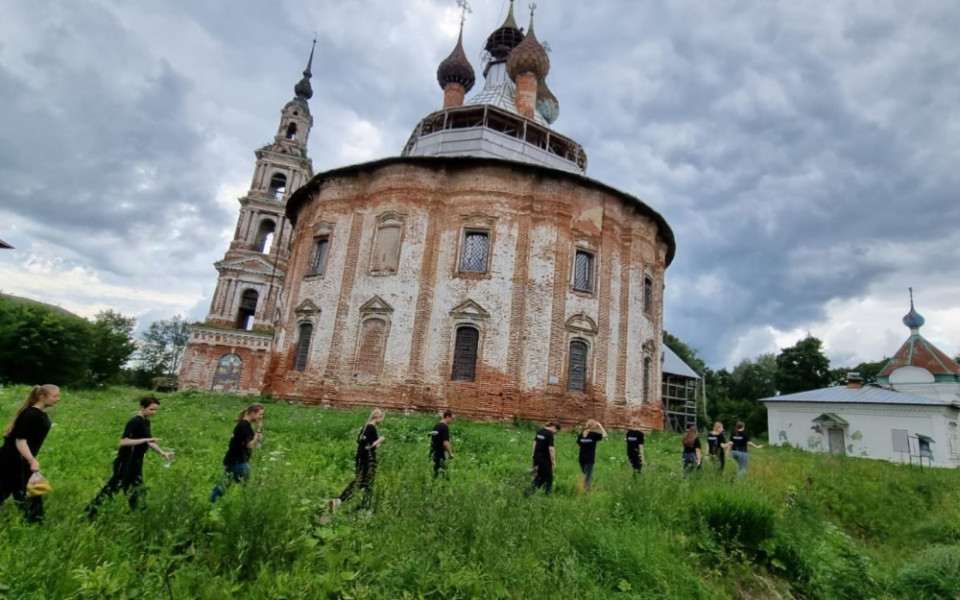 Волонтеры фонда 