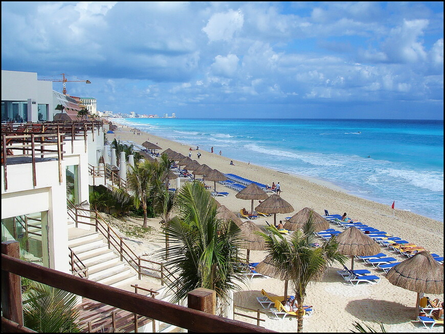 Древность и современность в Канкуне