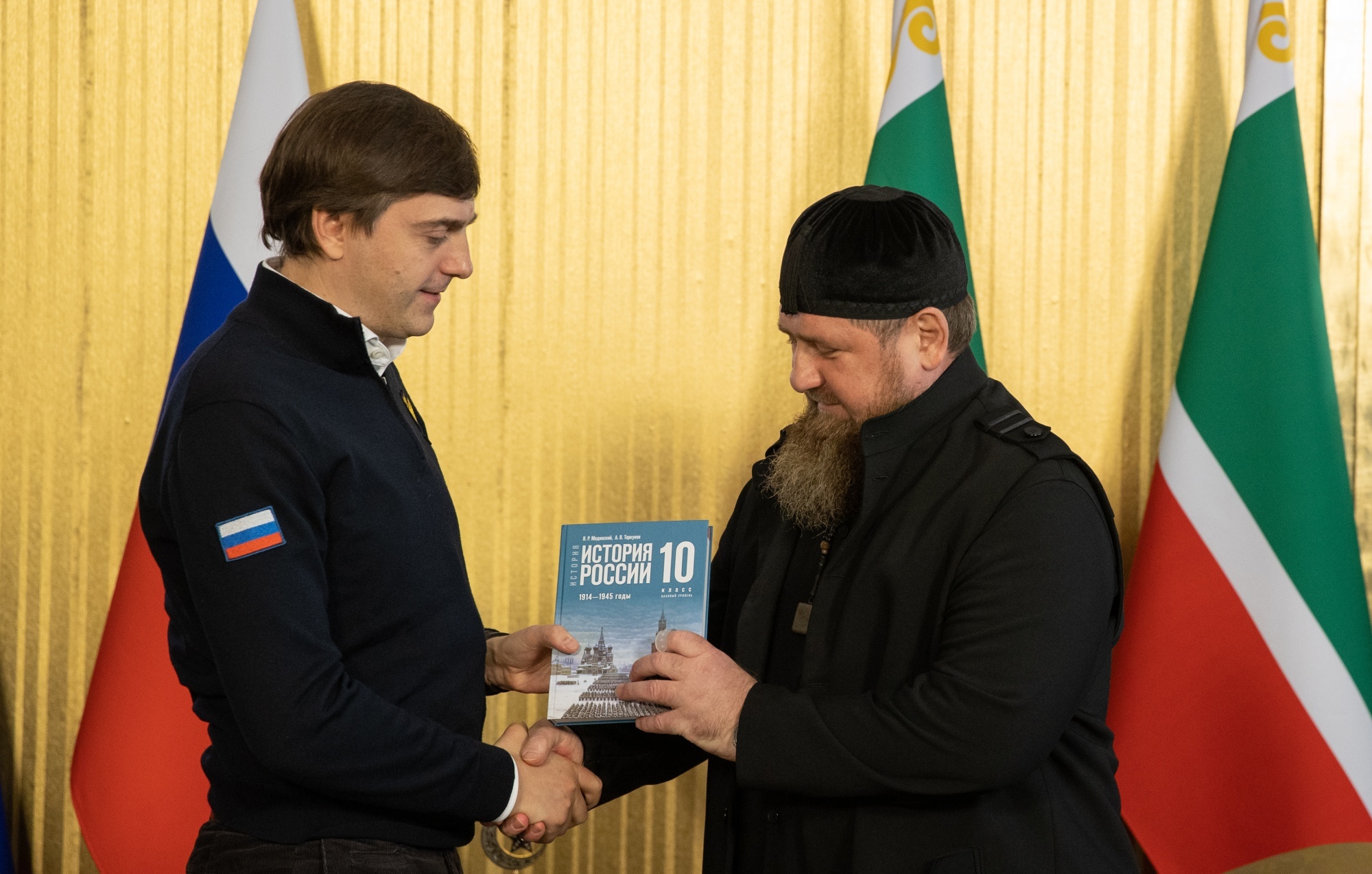 Президент отель москва чеченцы